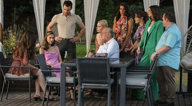 'Baht Oyunu'nda Bora gerçekleri açığa çıkardı