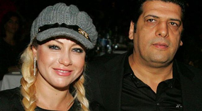 11 yıllık eşinden boşandı! İşte ilk açıklaması...