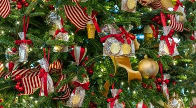 Dünya liderlerinden peş peşe Noel kutlaması