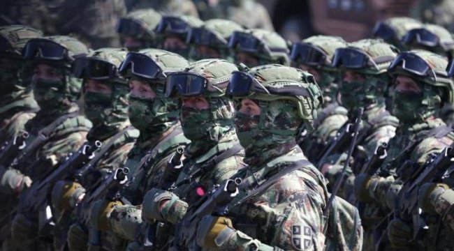 Sırbistan'ın konuştuğu teklif: 13 yıl sonra askerlik hizmeti yeniden zorunlu olabilir