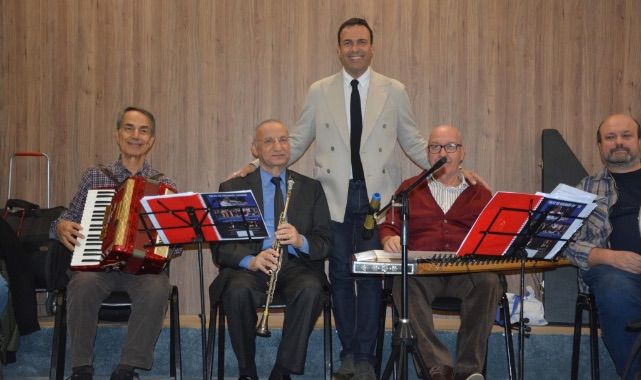 Keman Virtüözü Talat Er ile Müzik Terapi