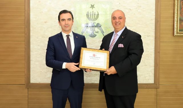 Gazetecilerden Vali Karakaya’ya Ziyaret