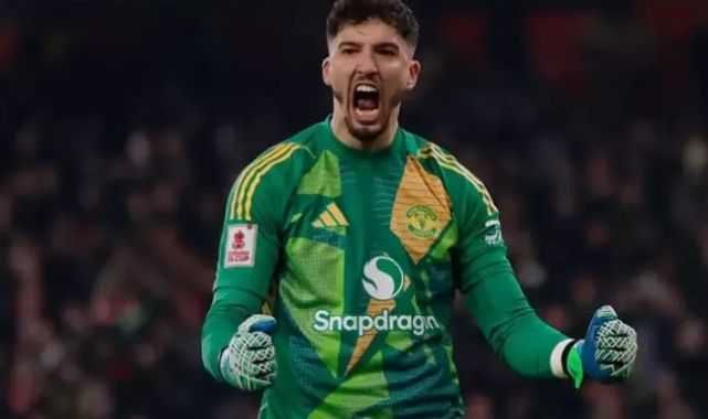 131 yıl sonra imkansızı yaşayan Manchester United'da Altay Bayındır'a gün doğdu