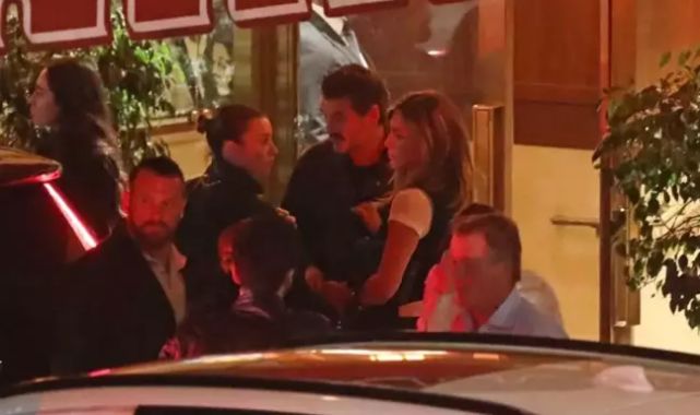 Jennifer Aniston, ünlü oyuncuyla yemek yerken görüntülendi