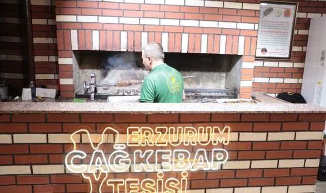 Erzurum Cağ Kebabı Tesisinde Unutulmaz Bir İftar Buluşması