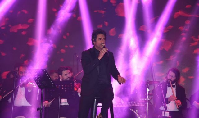 Mahsun Kırmızıgül sevenlerine güzel haber