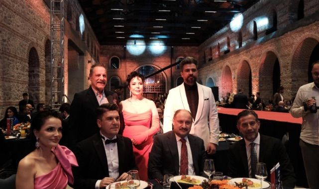 İŞ VE SANAT DÜNYASI RİXOS TERSANE İSTANBUL’DA BULUŞTU