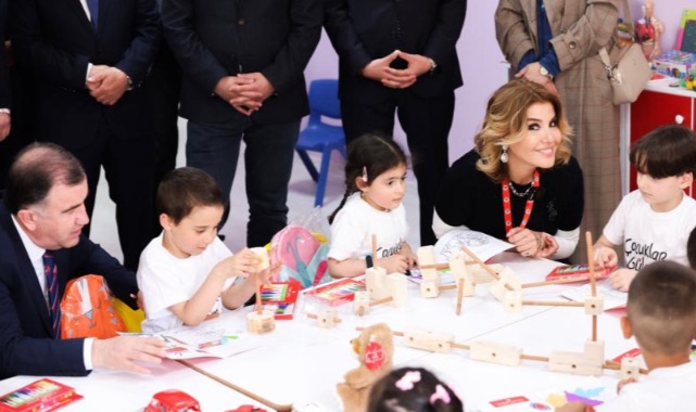 GÜLBEN ERGEN BAYBURT'TA 58. ANAOKULUNU AÇTI