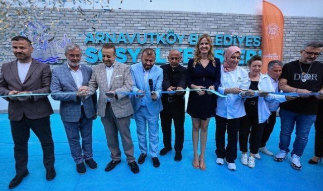 Karaburun’un yeni cazi noktası: Arnavutköy Liman Sosyal Tesisleri Hizmete Açıldı